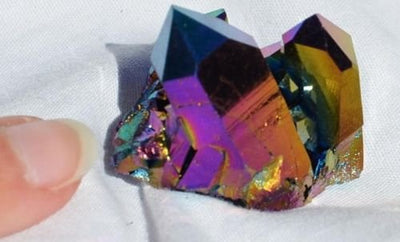 Crystal Agate1/4pound Rainbow Flame Aura Quartz Titanium Crystal Healing Cluster